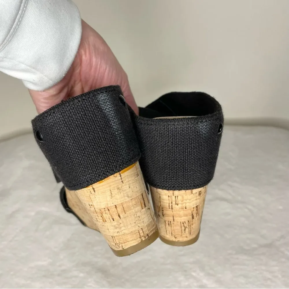 Lucky Brand Miller 2 Sandals Fabric Wedge Cork Heel Crisscross Black Size 9
